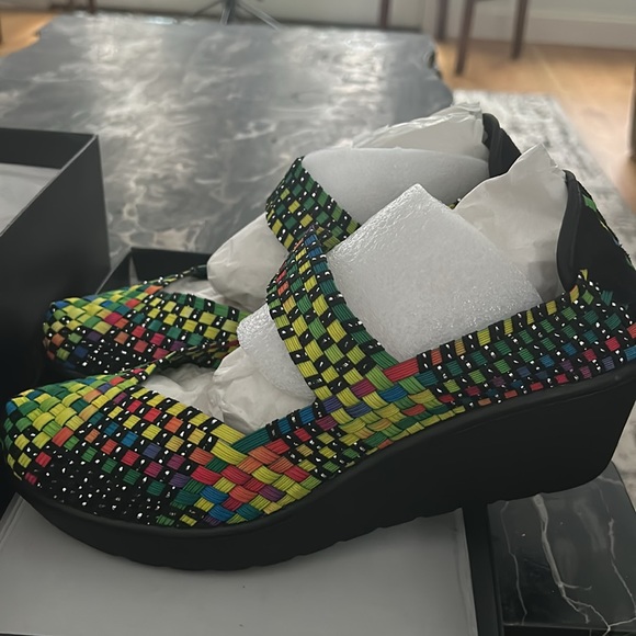 Steven by Steve Madden. Style Brice - Picture 2 of 4